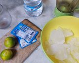 Foto langkah ke 1 dari resep Limonada (Brazilian Lemonade).