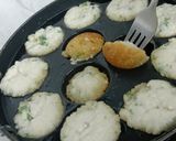 A picture of step 10 of Sabudana and Bhagar Appe.