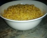 A picture of step 1 of White Sauce pasta.