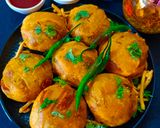 A picture of step 9 of Aloo Chop.