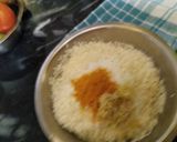 A picture of step 1 of Basanti Pulao.