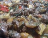 Foto del paso 2 de la receta: Frit Mallorqui amb vedella i xot. Frito de puntas de solomillo ternera y cordero
