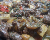 Foto del paso 2 de la receta: Frit Mallorqui amb vedella i xot. Frito de puntas de solomillo ternera y cordero