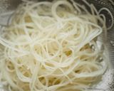 Foto del paso 3 de la receta: Noodles de arroz con pollo y zanahorias 🥕 🐣 🥕 🐣 🌾