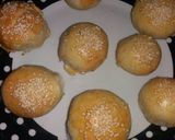 Foto del paso 4 de la receta: Pancitos de jamón y queso