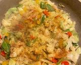 A picture of step 3 of Protein packed fried cabbage.