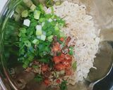 Foto langkah ke 4 dari resep Martabak Mie Instan.