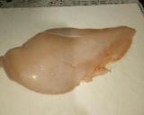 Foto del paso 2 de la receta: Pechugas de Pollo Empanizadas con Papas Fritas. Day
