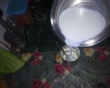 A picture of step 1 of Apple Kheer.