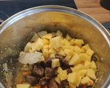 Foto del paso 4 de la receta: Guiso de ternera con tortelini