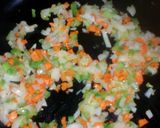 Foto del paso 1 de la receta: Empanadas de pollo