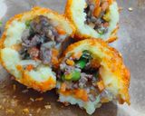 Foto langkah ke 10 dari resep (625) Kroket kentang isi daging. (Premium) (Frozen).