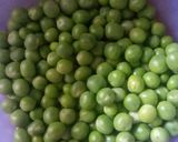 A picture of step 1 of Aloo matar ki sabji.