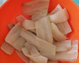 Foto del paso 4 de la receta: Ensalada de tallos de acelga