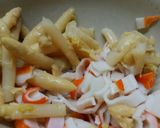 Foto del paso 1 de la receta Volovanes rellenos de surimi y espárragos
