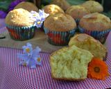 Foto del paso 5 de la receta: Magdalenas de naranja y coco🌺