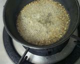 A picture of step 15 of Split Pigeon Peas and Barely porridge (Toor dal tikho khichdo).