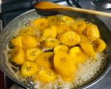 A picture of step 2 of AMIE’s Minatamis na Saging (sweetened banana).