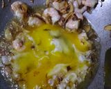 Gambar langkah 2 resipi Nasi Goreng Cina.