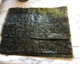 Foto del paso 4 de la receta: Cómo hacer Sushi de atún y salmón desde cero: Maki, Temaki y Nigiri