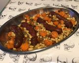Une image de l'étape 15 de Saucisses de morteau aux haricots blancs,carottes et tomates séchées.