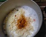 Hình bước làm 4 của món Mì sữa