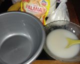 Foto langkah ke 1 dari resep Bolu/Roti kukus(Tanpa telor) isian pisang keju.