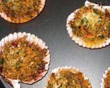 A picture of step 3 of Scallops with Garlic Butter.