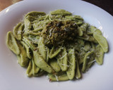 Foto del paso 2 de la receta: Pasta hojas de olivo con pesto genovés y semillas