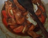 Foto langkah ke 5 dari resep Semur Sayap Kentang.