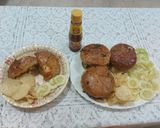 A picture of step 5 of Tawa masala paneer burgar.