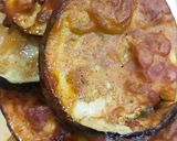 A picture of step 3 of Baingan ke pakore.