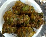 ধনে পাতা ও বাঁধাকপির পকোড়া(dhone pata o bandhakopir pakoda recipe in bengali) রেসিপি ধাপ - 5 ছবি