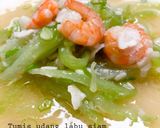 Foto langkah ke 4 dari resep Tumis udang labu siam versi balita.