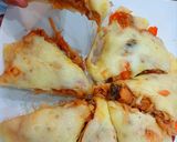 Hình bước làm 4 của món Pizza cá hồi, nấm