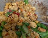 Gambar langkah 5 resipi Fried Macaroni : Makaroni Goreng.