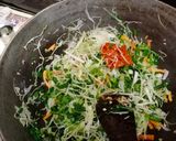 A picture of step 2 of Veg Hakka noodles.