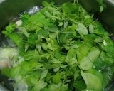 Foto langkah ke 2 dari resep Sayur Bening Kelor.