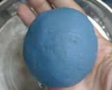 A picture of step 3 of Blue Pea Cranberry Ukdiche Modak.