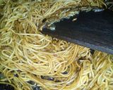 A picture of step 7 of Noodles Samosa.