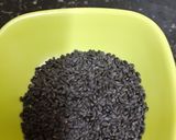 A picture of step 1 of Papaya & subja seed smoothie.