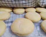 Foto langkah ke 7 dari resep Donat (coba-coba) trial 😂.