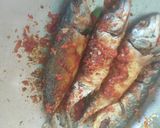 Foto langkah ke 4 dari resep Ikan Kembung Balado.