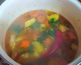 Foto del paso 5 de la receta: Pollo guisado con zanahorias, patatas al macis y azafrán