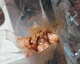 Foto del paso 1 de la receta: Jamoncitos de pollo sabrosos con papas arrugas y ensalada