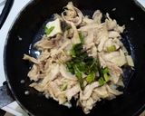 Foto del paso 3 de la receta: Canastitas de pollo con crema de pollo al  romero