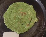 A picture of step 3 of Stuff whole green moong chila.