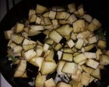 Foto del paso 1 de la receta: Tortilla de berenjenas con sobras de pollo(en sartén o al horno)