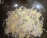 A picture of step 2 of Green chavli sabji.