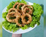Foto langkah ke 4 dari resep Crispy Onion Ring.